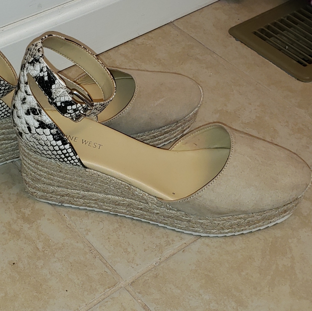 Nine West platform espradrilles